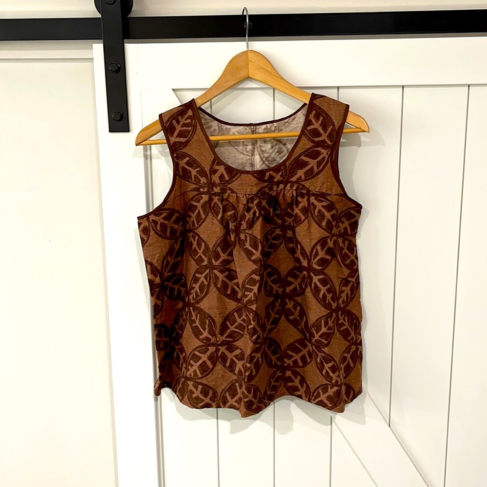 Island print tank top no brand size Large